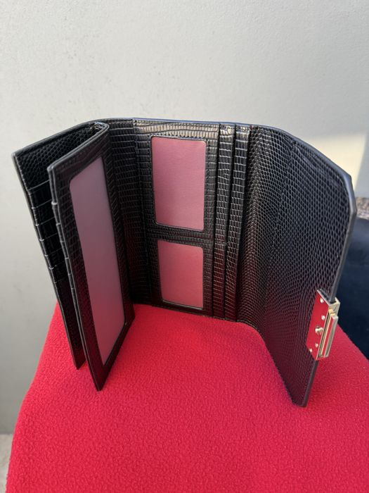 Porta-moedas preto em pele da marca: Parfois