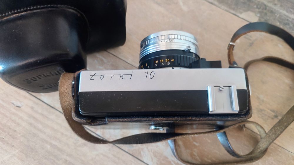 Фотоапарат Zorki 10 з об'єктивом industar 63