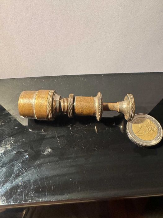 Aparelhos de medecina antigos