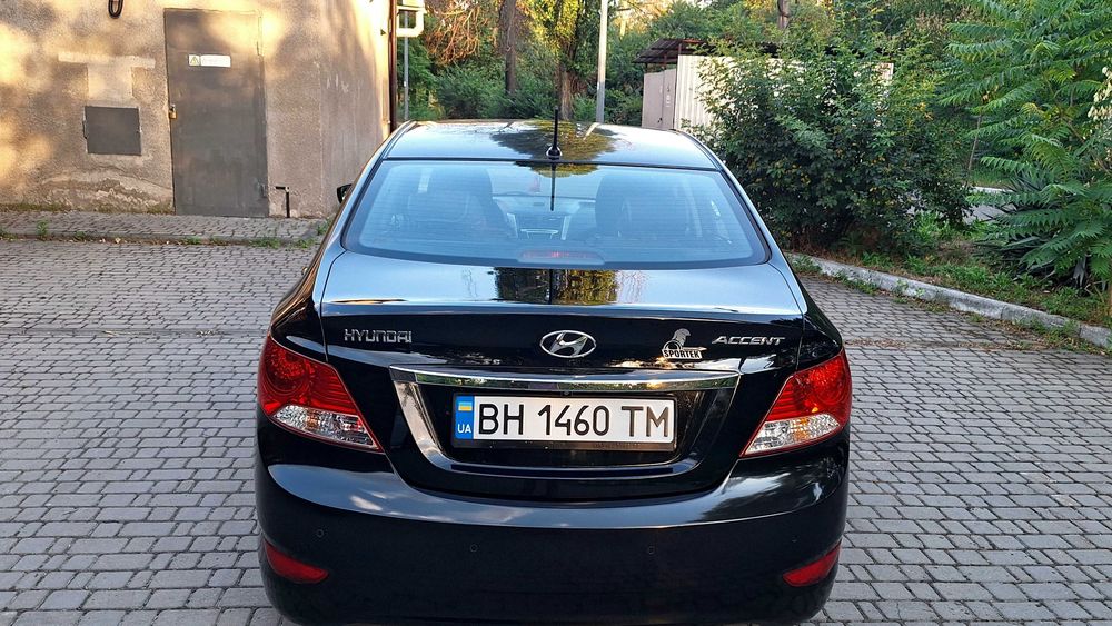 Hyundai Accent 2012 1.6 Автомат