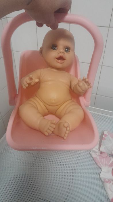 Boneca com acessórios