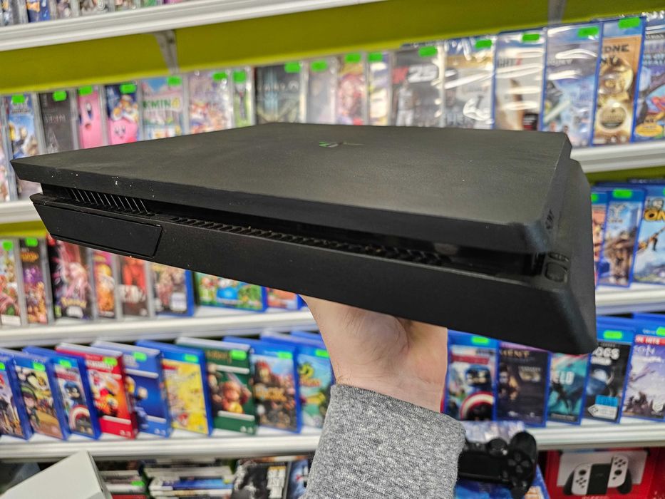 Konsola Playstation 4 PS4 SLIM 1TB + 2 dobre gry Gwar 6m SKLEP ZAMIANA