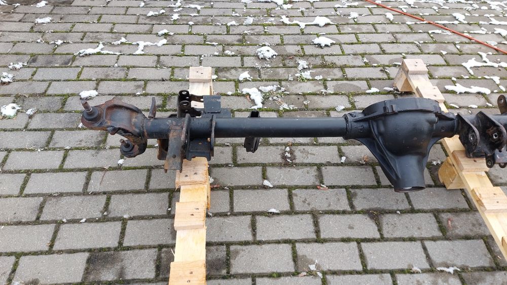 Obudowa mostu napędowego przód Jeep Wrangler JK Dana 30
