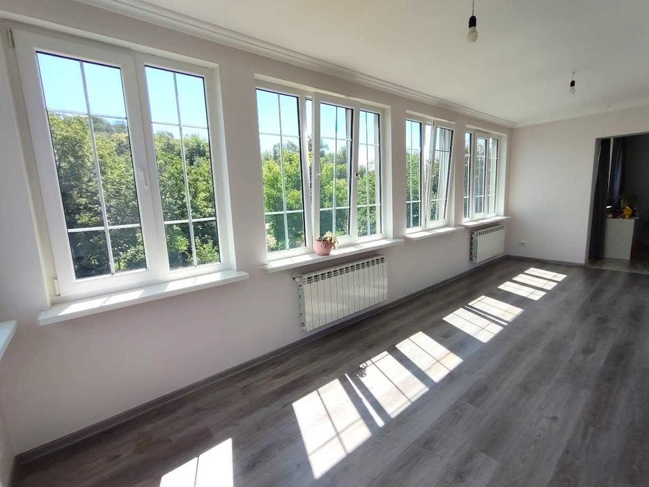 Продається сучасний будинок на вул. Сокирянська (ближня Роша)