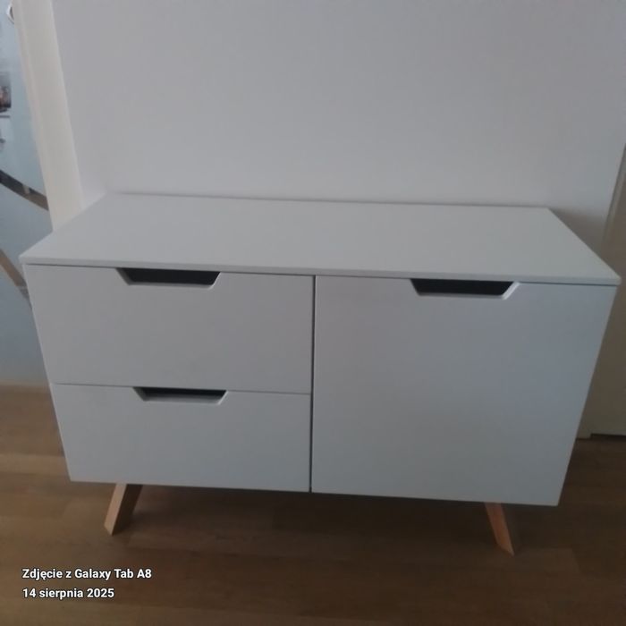 Nowoczesna komoda