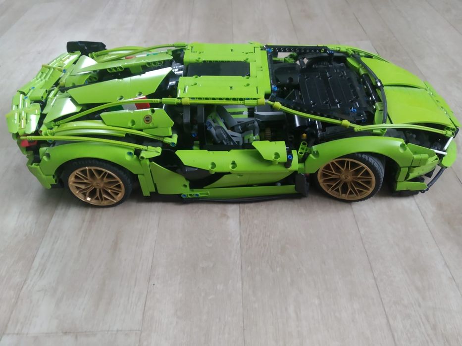 Lamborghini Sian FKP 36