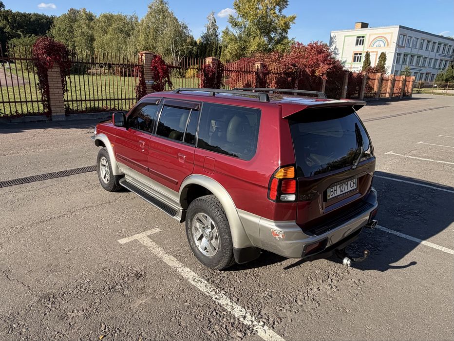 Продам Mitsubishi Pajero Sport 2005 3.0 газ/бензин рідний пробіг гарний стан!