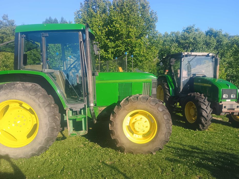 John Deere 6100  John Deere 3300