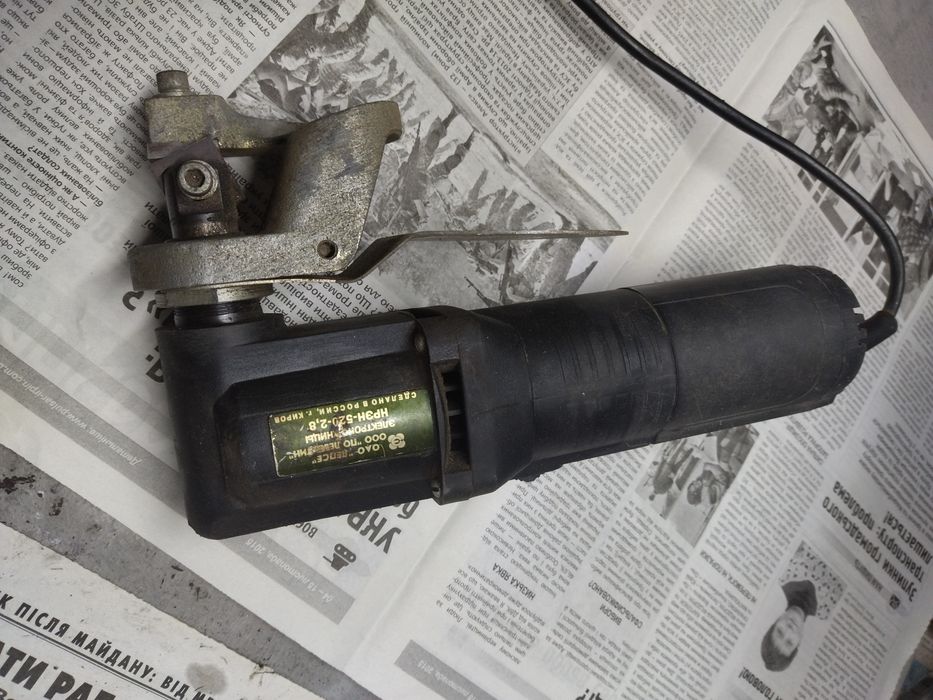 Продам електроножиці