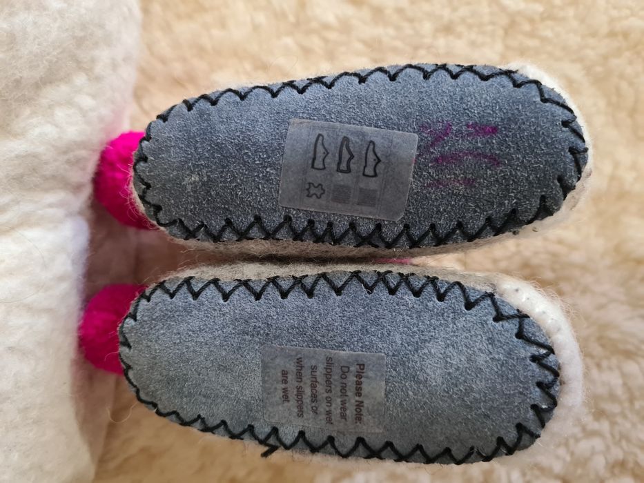 Пинетки, тапочки, угги, сапожки. Войлок натуральный. Стопа 10 см .