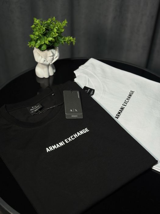 Футболка Armani Exchange | біла та чорна
