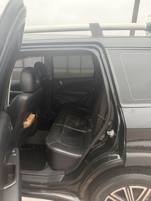 Продам гарний автомобіль Мітсубіши Аутлендер  Mitsubishi Outlander 2,4 газ Автомат