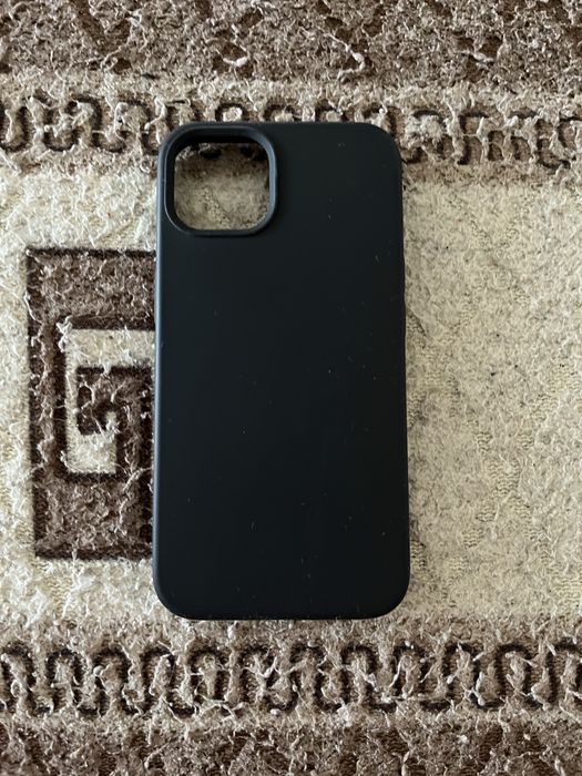 Чехлы на Iphone 13