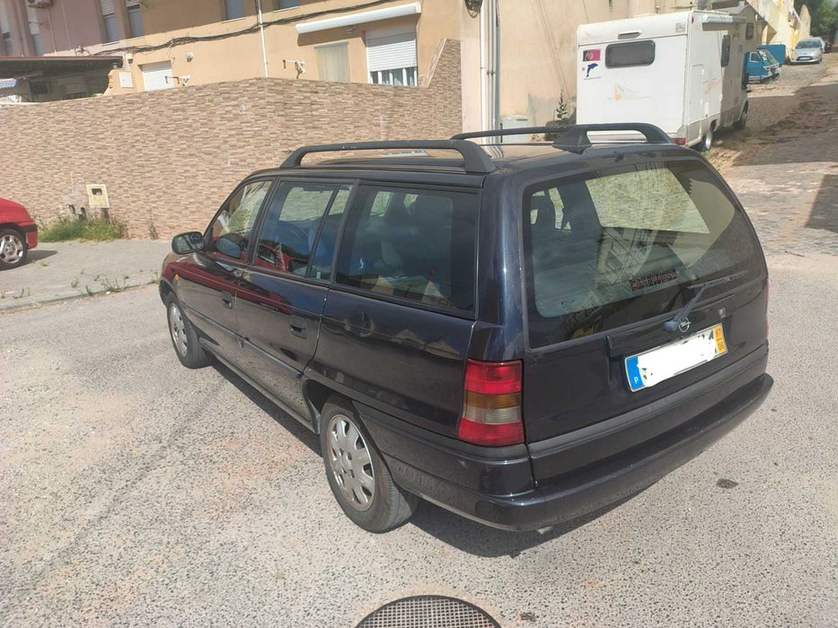 Opel Astra 1.7 TD | 233.000km reais | 2 donos