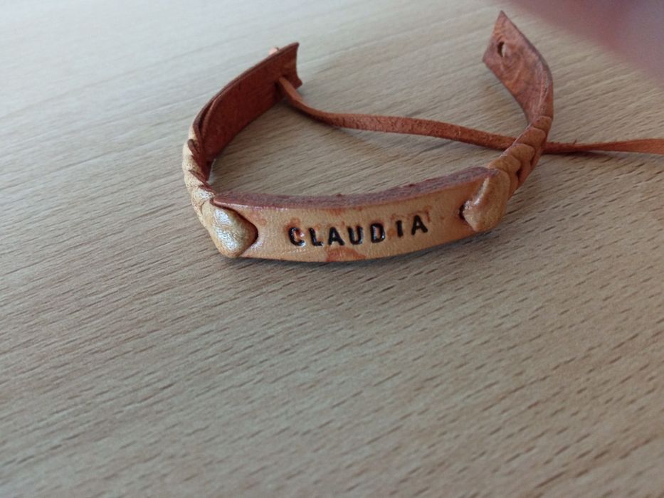 Skórzana bransoletka imienna- Claudia.