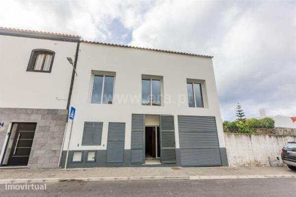 Moradia, 10 quartos, Ribeira Grande