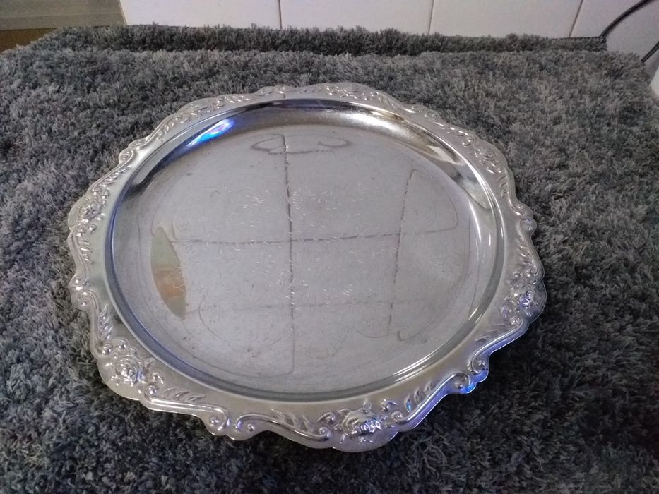 4 bandeijas em inox em muito bom estadoo