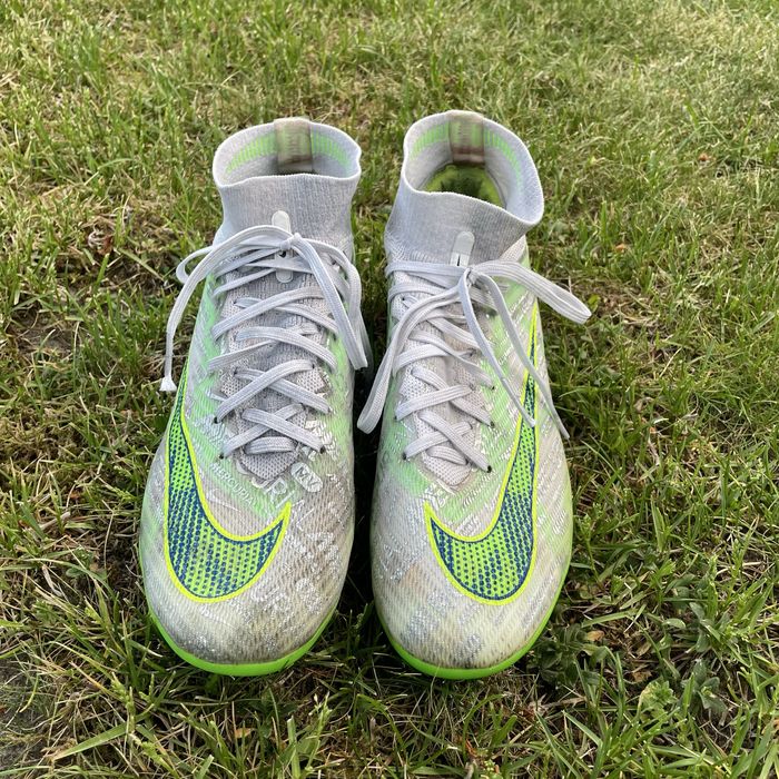 ПРОДАМ! Футбольні бутси Nike Air Zoom Mercurial Superfly 9 Academy FG/MG (Розмір 42)