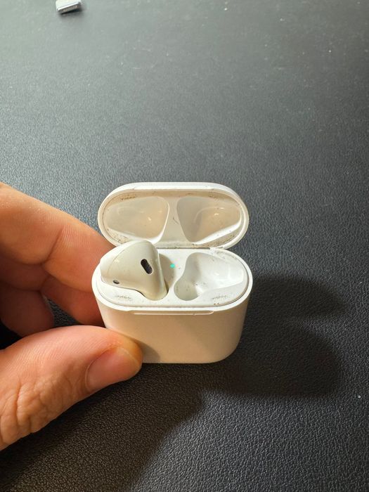 AirPods 2 - 4 sztuki