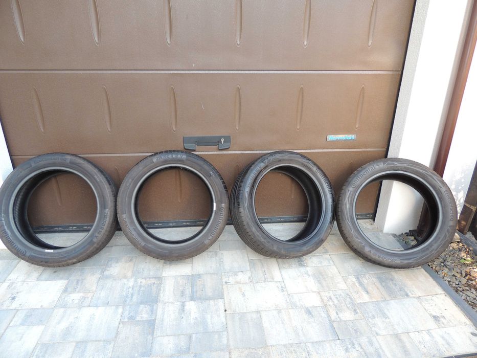 Opony -Premium Continental-  -215/50/18 -