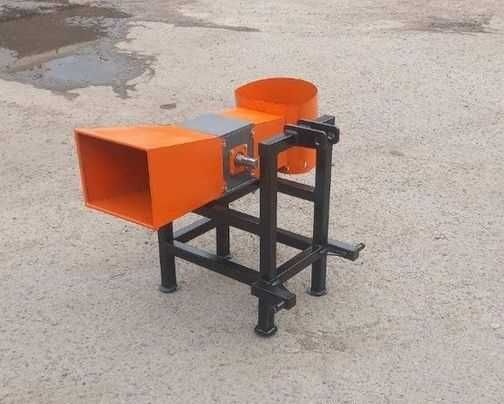 ЗАВОДСЬКИЙ!Подрібнювач гілок(гілка 50-60мм на 2/ 4 ножі)дробарка гілок