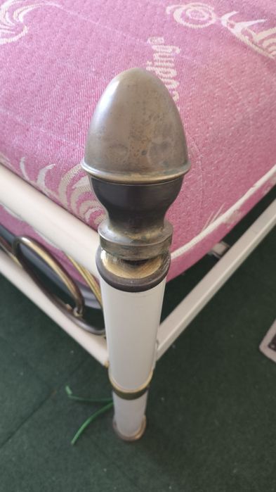 Cama de Casal em Ferro Desmontável + Colchão Oferta