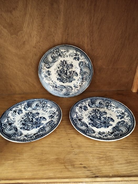 Pratos da fábrica de Sacavém