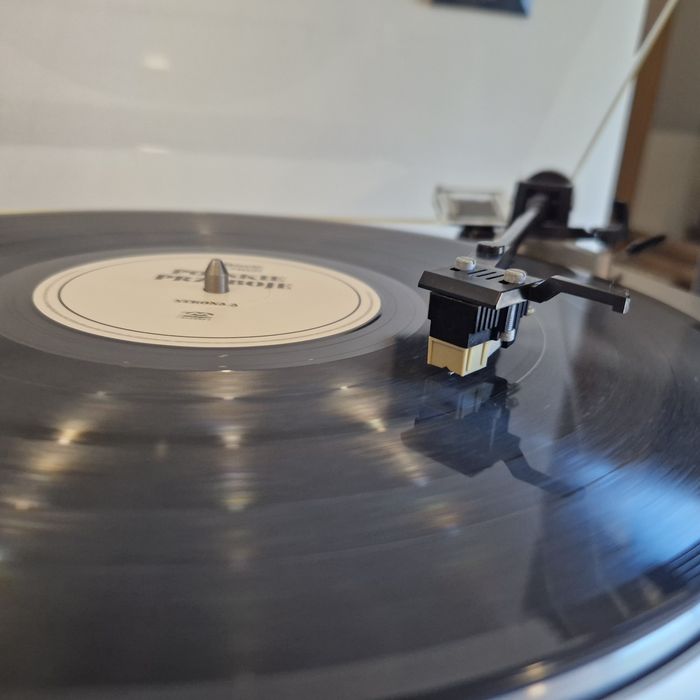 Gramofon sharp rp-10