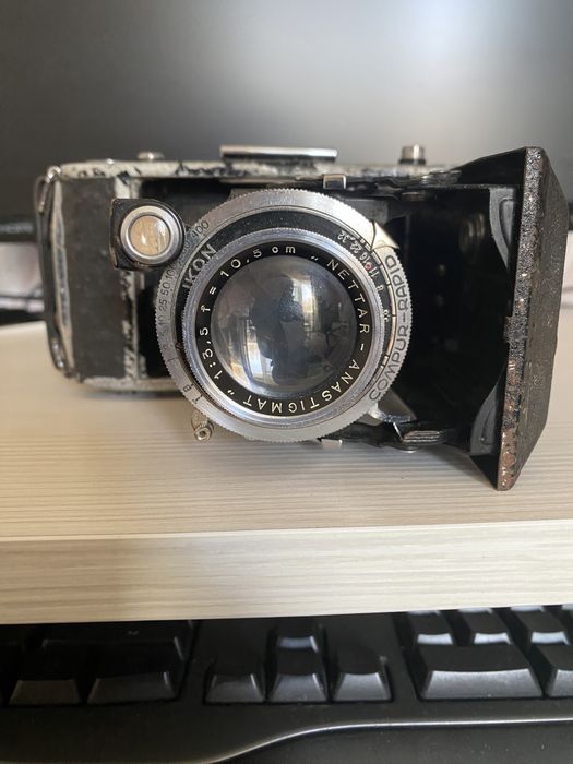 Фотоапарат Zeiss