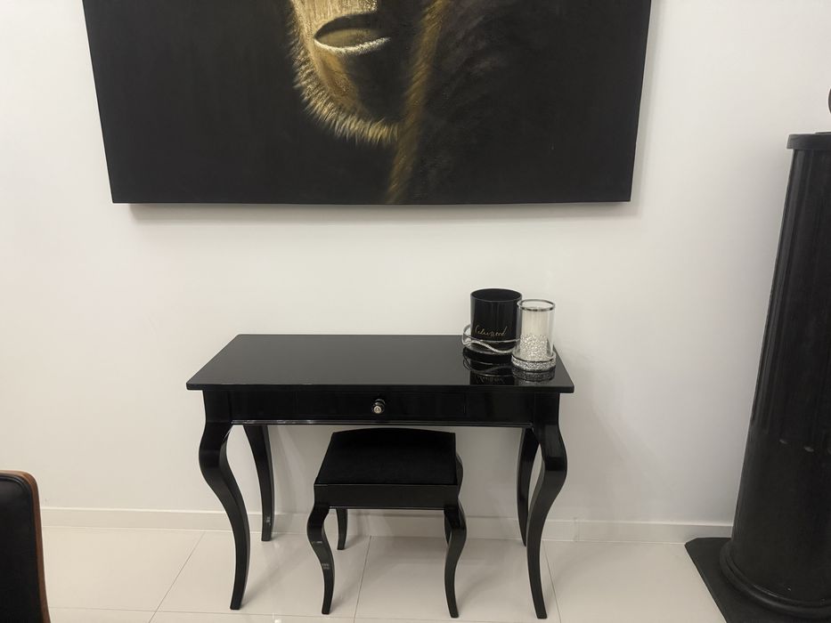 Toaletka czarny polysk styl ludwikowski