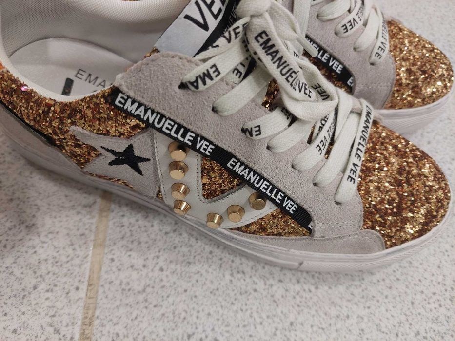 Ténis Emanuélle Vee