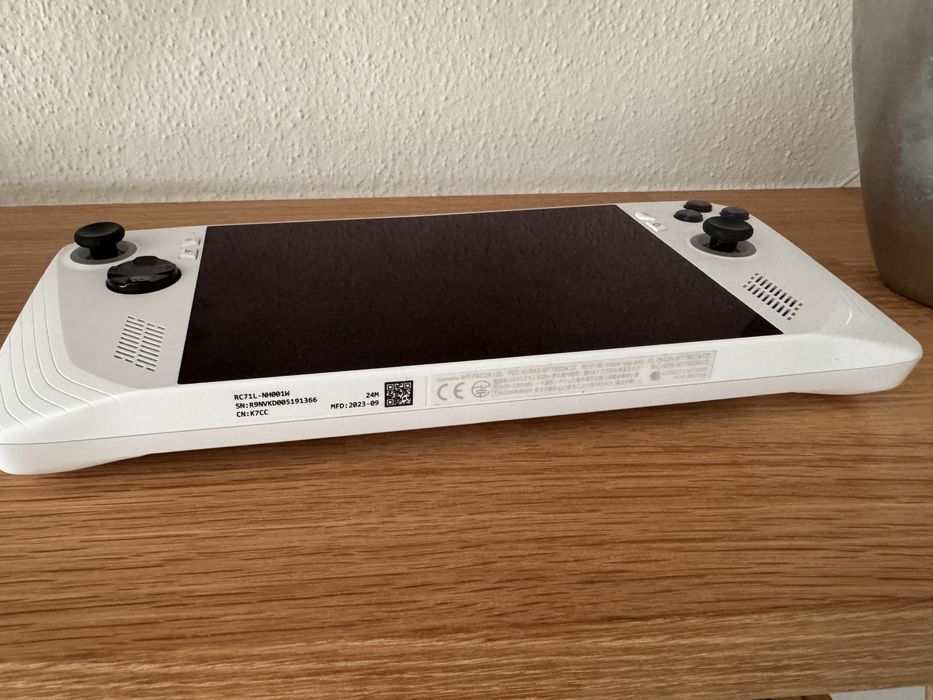 Consola Asus Rog Ally