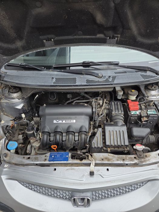 Honda jazz 2005 com 179.000km