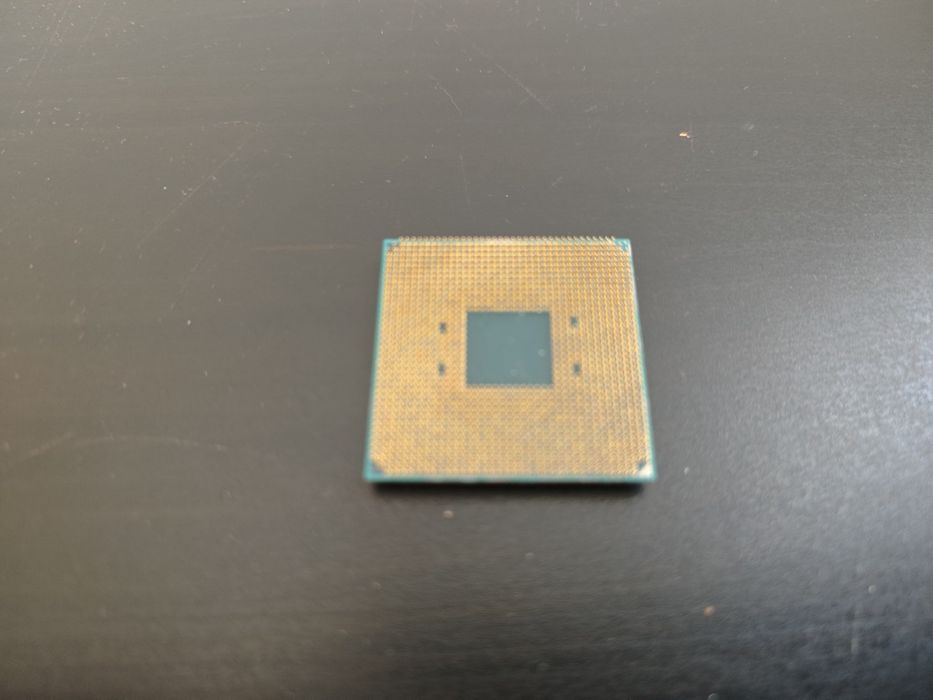 CPU AMD Ryzen 7 2700x