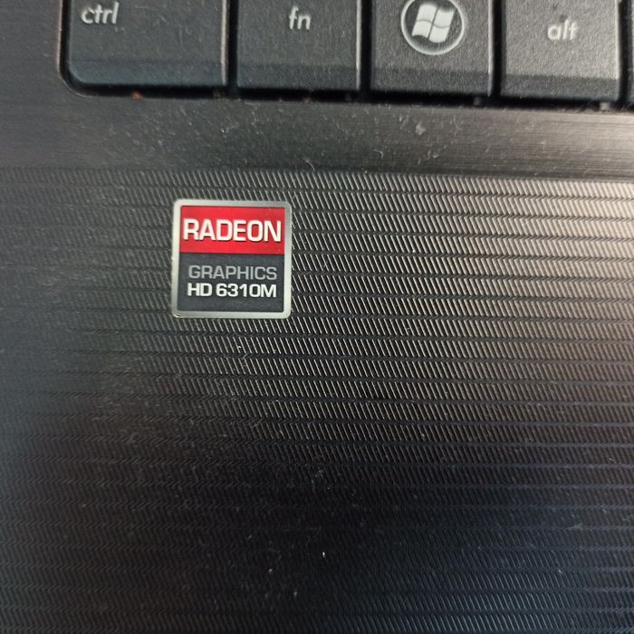 Ноутбук ASUS K53U