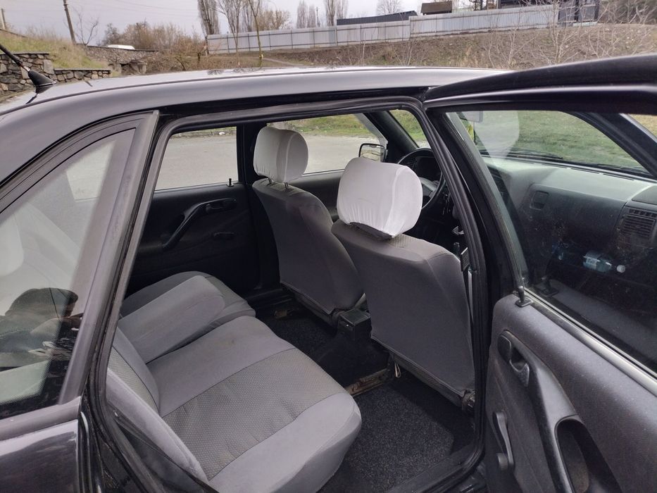 Продам свій Volkswagen Passat B4