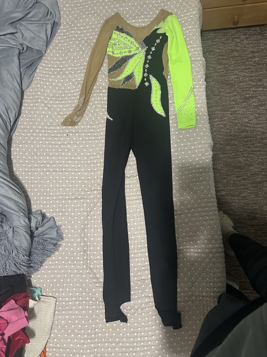 Купальник для художественной гімнастики