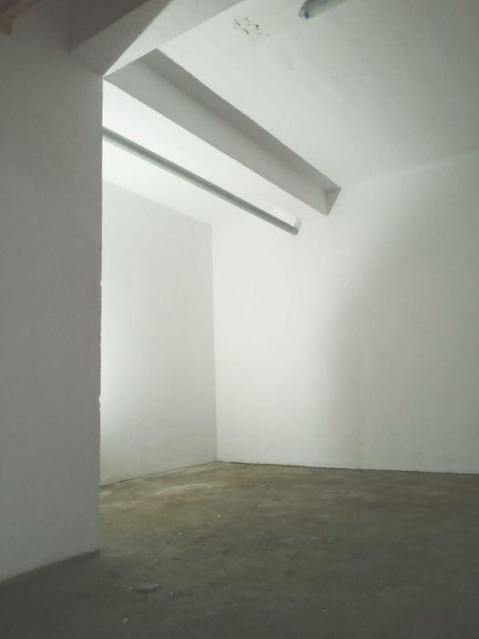 Garagem Box fechada – Setubal cruzamento ALEGRO