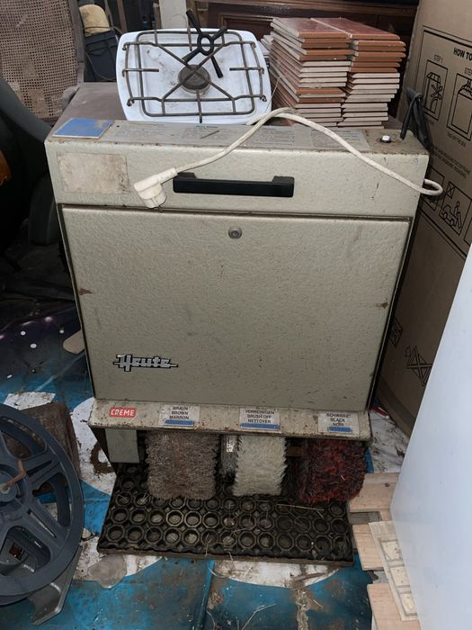 Maquina de engraxar sapatos