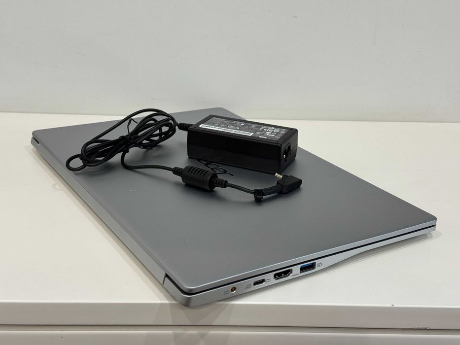 14" IPS AMD Ryzen 7 4700U 8 ядер - 8GB/256GB SSD Ноутбук Acer Swift 3