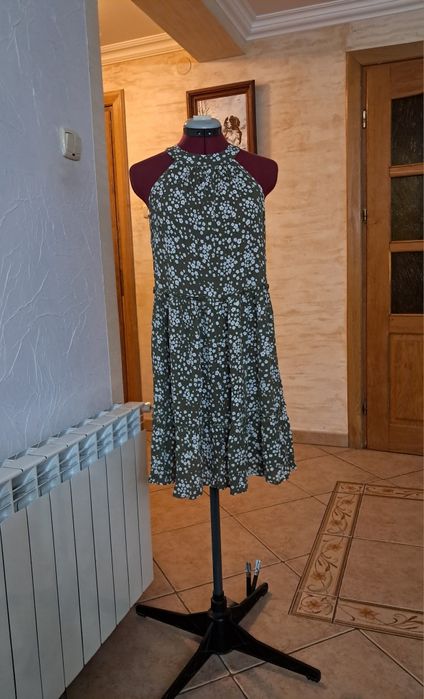 Letnia sukienka  - M  (100% wiskoza)