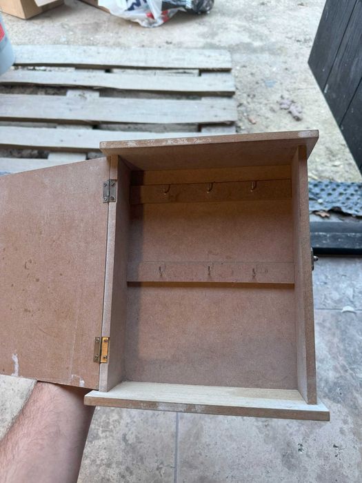 Skrzynka na klucze malowana