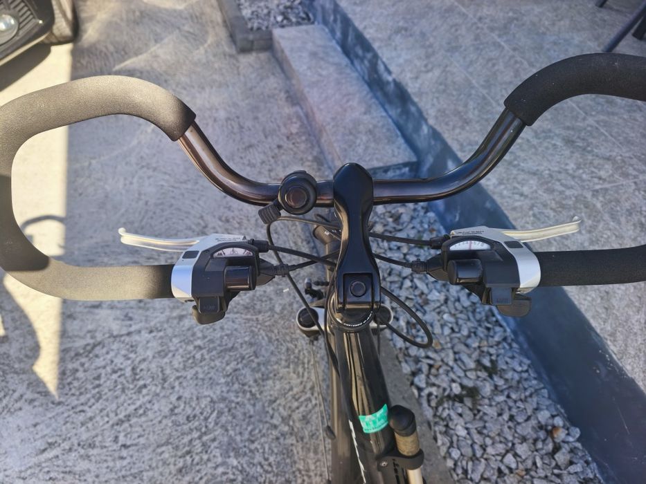 À venda: bicicleta de mulher