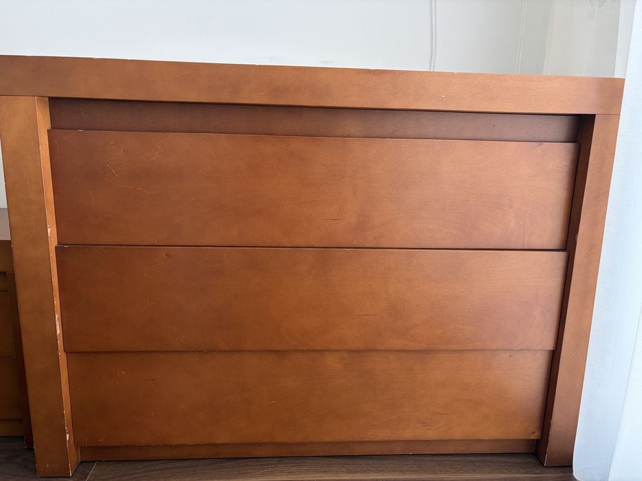 Comoda de quarto e mesas de cabeceira