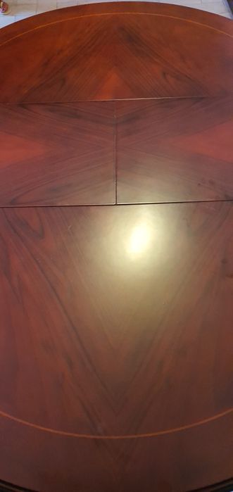 Mesa extensivel mais 4 cadeiras