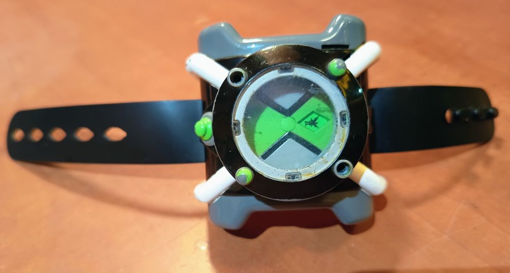 Ben 10 - Omnitrix ZEGAREK ŚWIATŁO DZWIĘK język polski