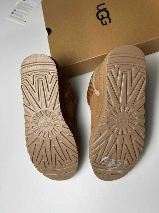 UGG Lowmel/Chestnut R.37