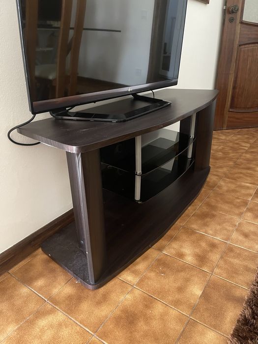 Movel de TV usado mas em bom estado