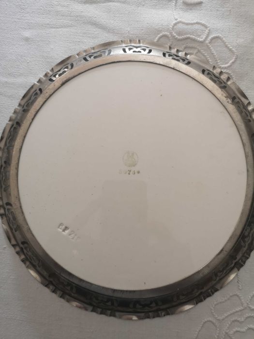 prato em majolica com gradinha antigo