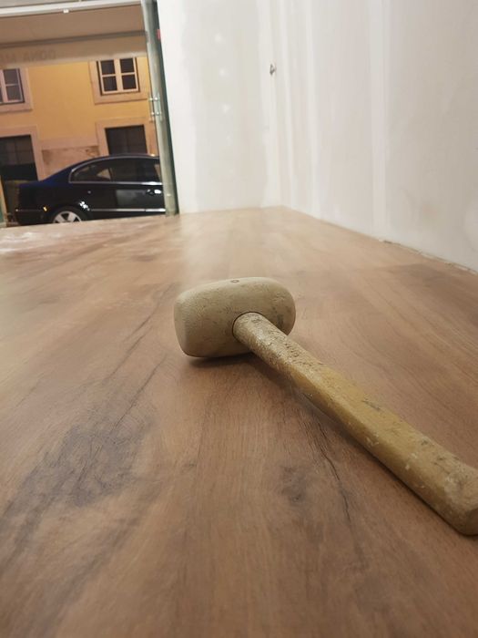 Instalação de Chão Flutuante / Vinílico • Piso Sem Partir • Corte Prof